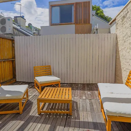 2 Bedroom House Situated At The Centre Of Surry Hills 2 E-Bikes Included Sydney Exterior photo